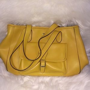 Antonio Milani yellow leather. W/dust-bag. NWOT